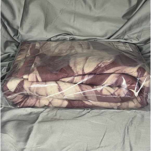 The Company Store Grand Tulip Duvet Cover -Textural Cotton Duck - Picture 7 of 7